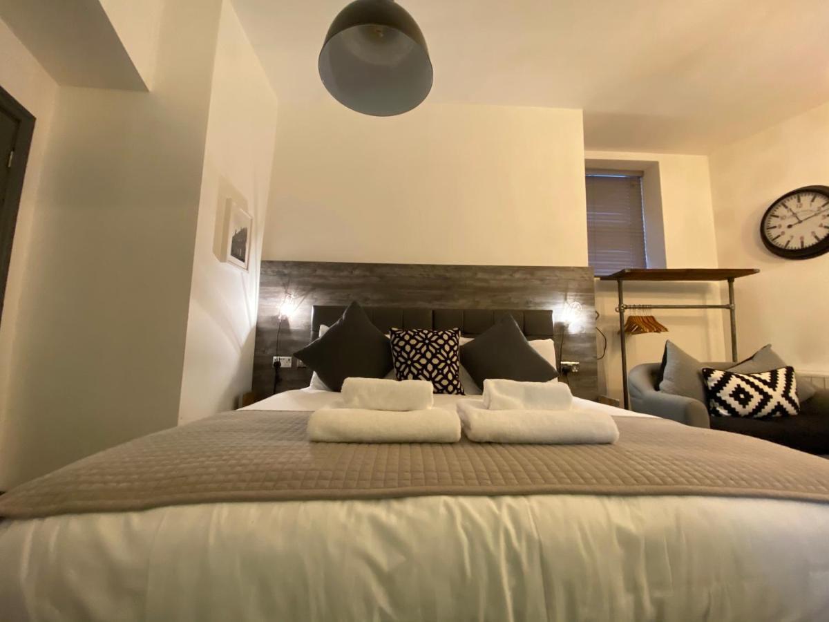 לידס Studio At The Coach House Apartments מראה חיצוני תמונה